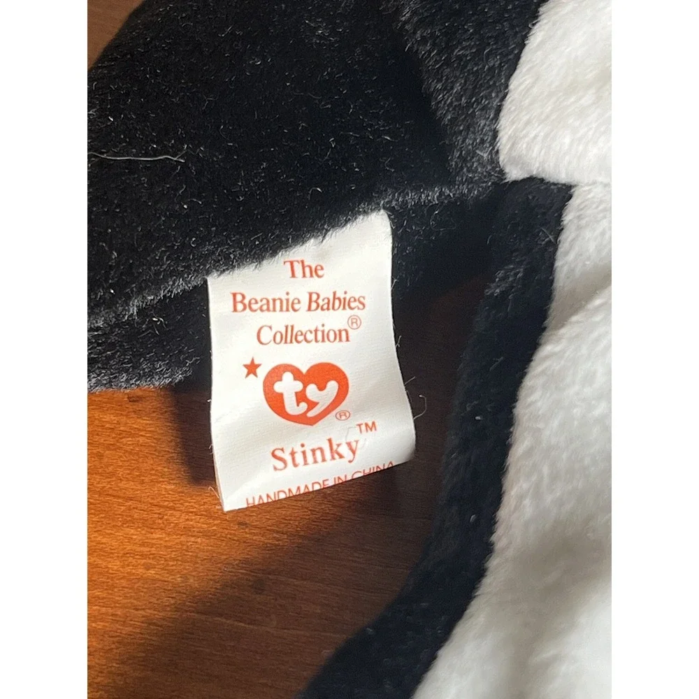 Ty Original Beanie Babies STINKY The Skunk Feb 13 1995 PE‎ PELLETS w/tags 10 In